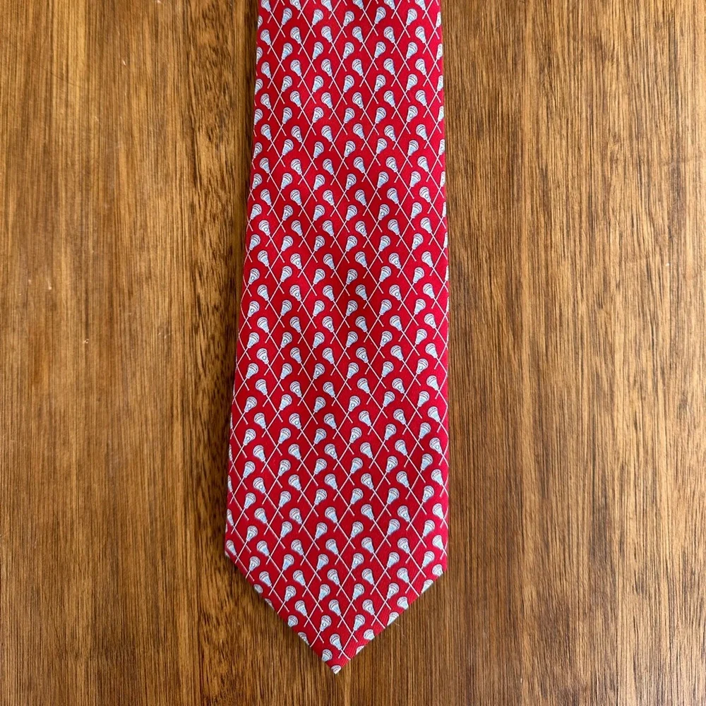 Vineyard Vines Red Silk Tie with White Lacrosse Motif - Picture 6 of 7
